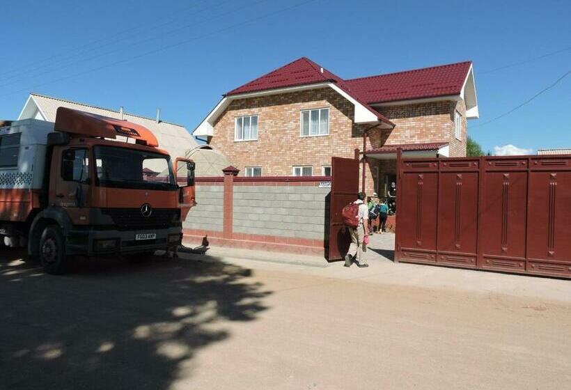 پانسیون Guest House Ulukbek