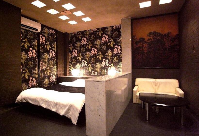 ホテル暴れ狸の鬼袋姫路駅前店 男塾ホテルグループ