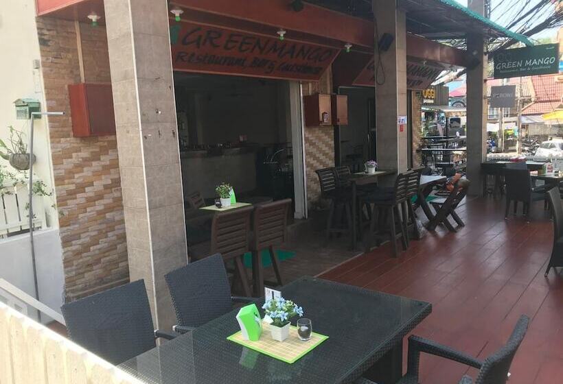 Green Mango Guesthouse Hostel