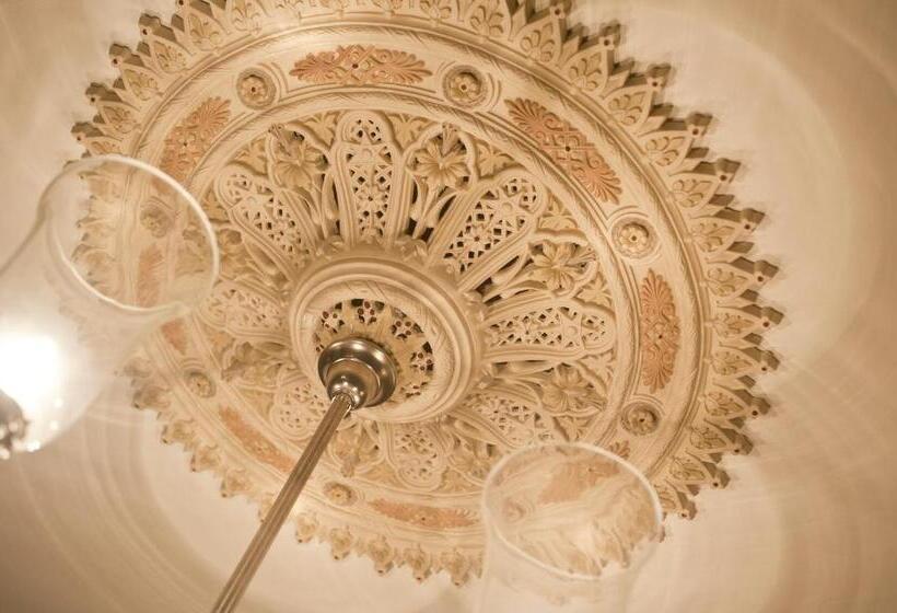 Bed and Breakfast Tallawarra Homestead