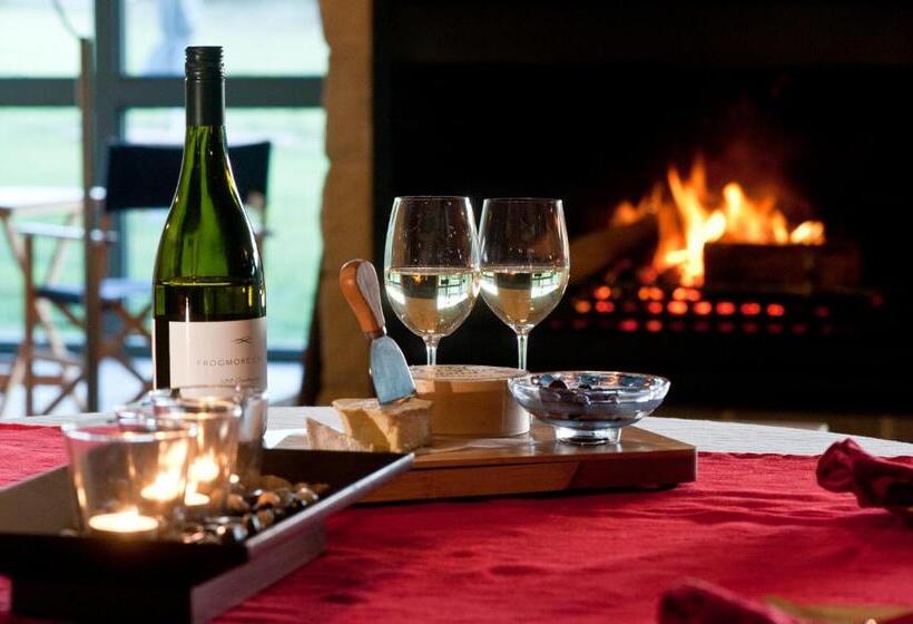 Bed and Breakfast Tallawarra Homestead