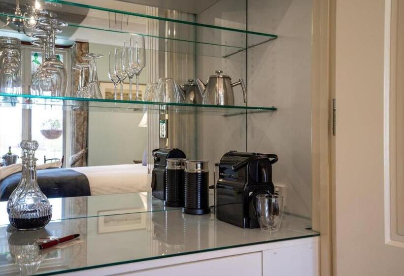 Bed and Breakfast Tallawarra Homestead