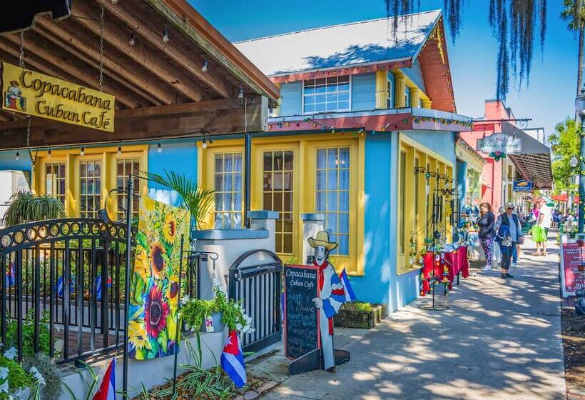 مبيت وإفطار The Estate At Mount Dora