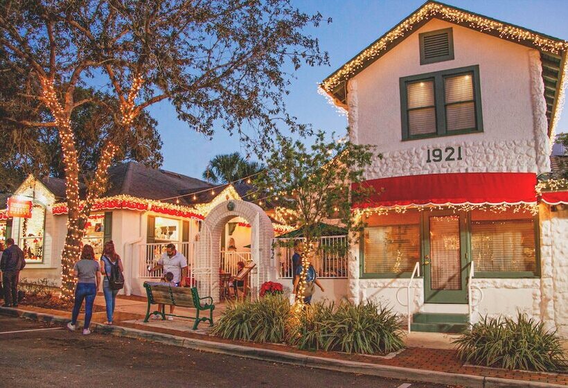 مبيت وإفطار The Estate At Mount Dora