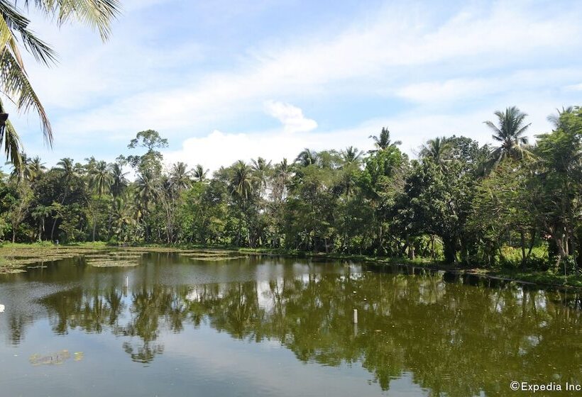 בית מלון כפרי Amandari Cove