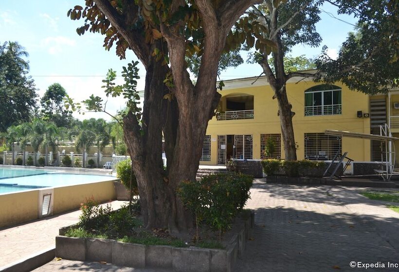 בית מלון כפרי Amandari Cove