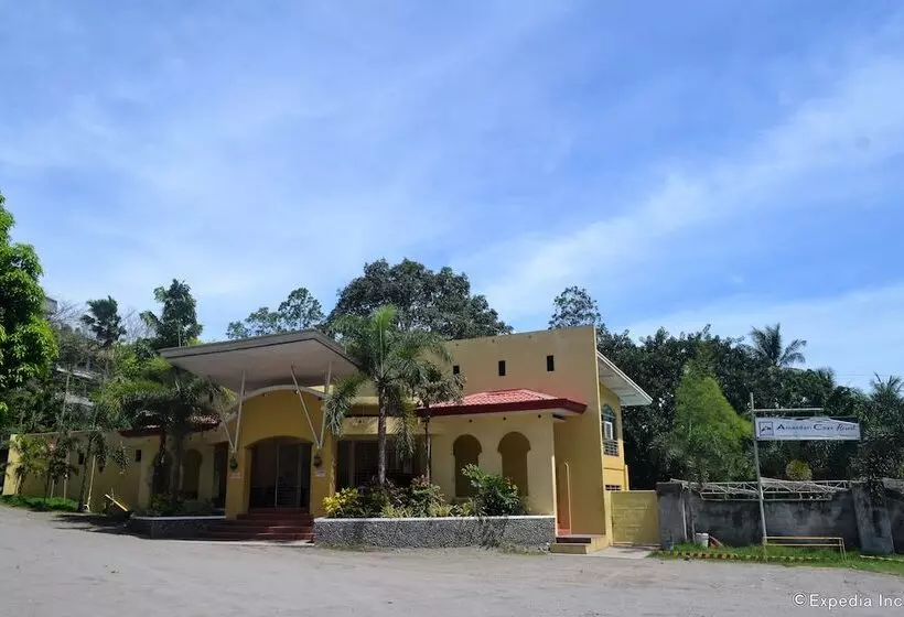 هتل Amandari Cove