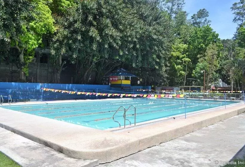 هتل Amandari Cove