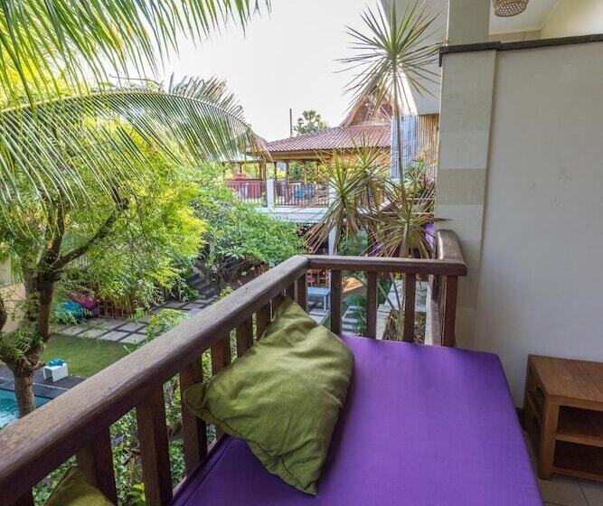 호텔 Arjuna Homestay