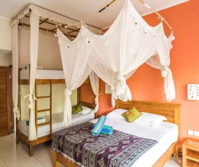 ホテル Arjuna Homestay