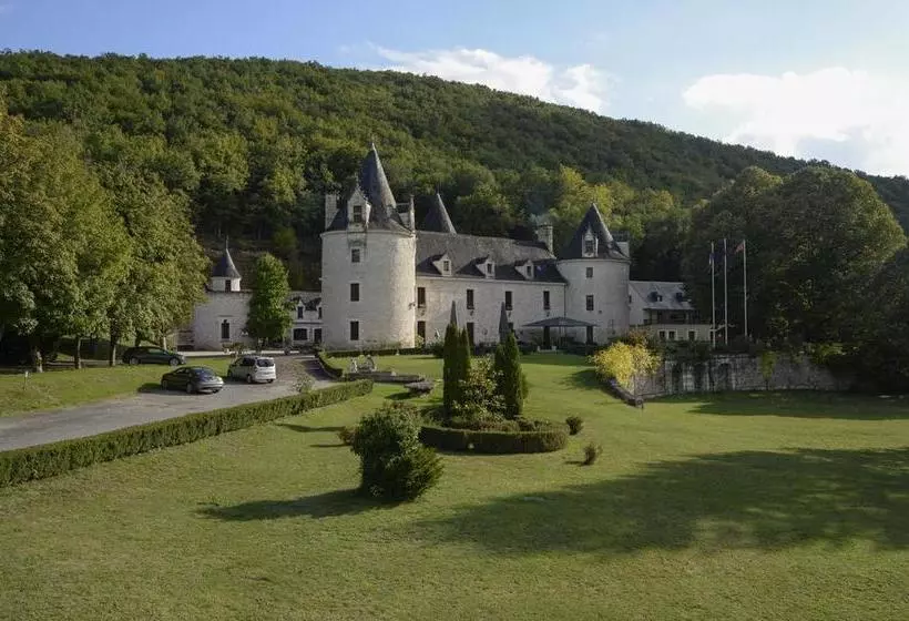 Hotelli Château La Fleunie  Hôtel Et Restaurant
