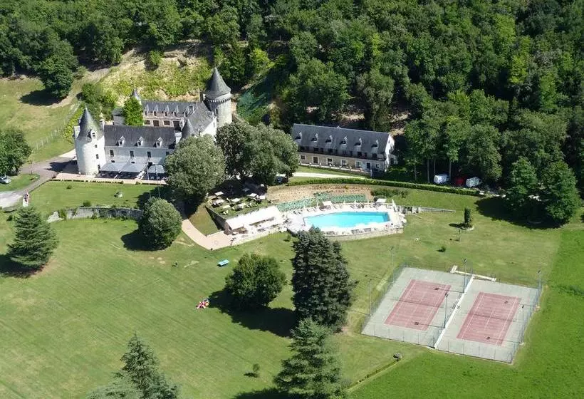 Hotelli Château La Fleunie  Hôtel Et Restaurant