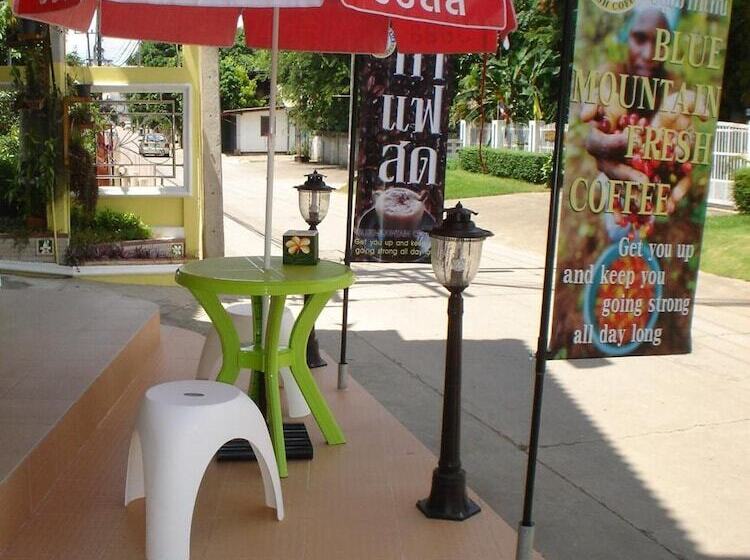 ホテル Chinathip Yusabuy