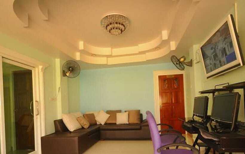 ホテル Chinathip Yusabuy