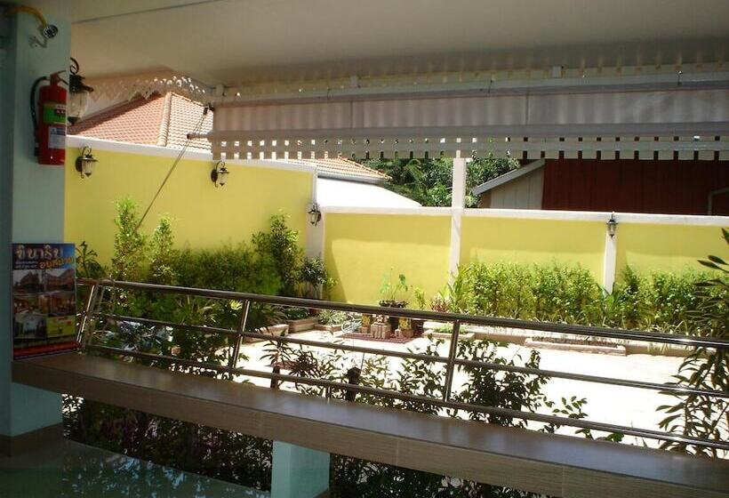 ホテル Chinathip Yusabuy