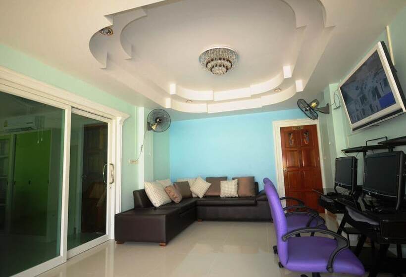 ホテル Chinathip Yusabuy