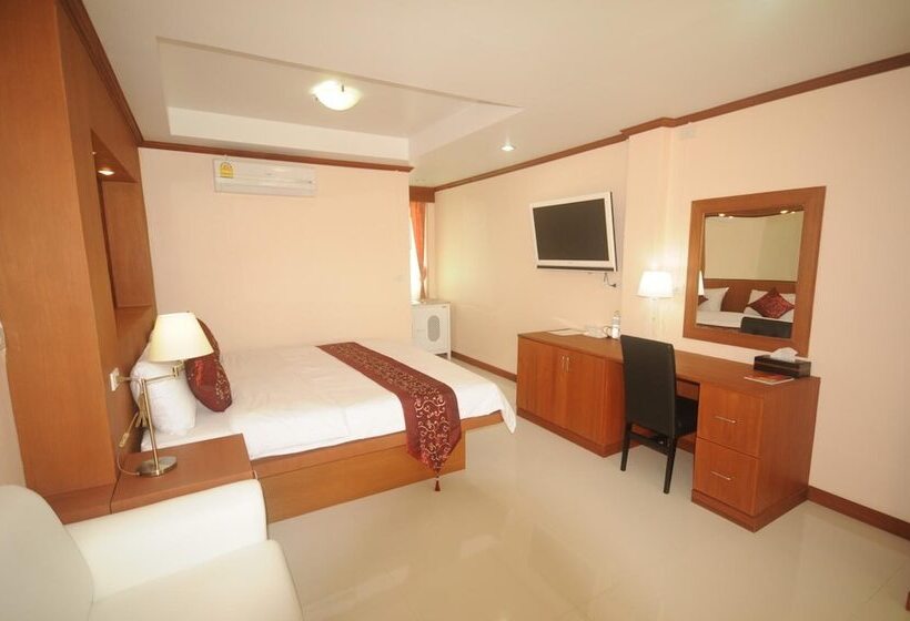 ホテル Chinathip Yusabuy