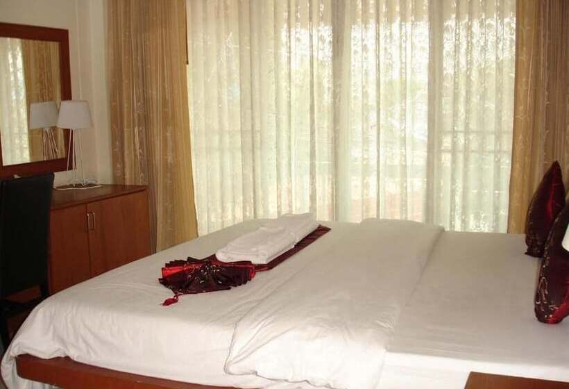 ホテル Chinathip Yusabuy