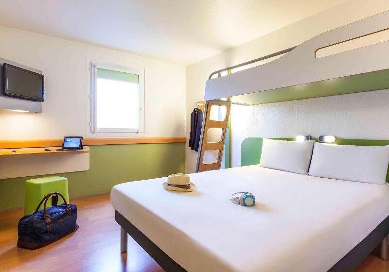 ホテル Ibis Budget Marnelavallée Pontaultcombault