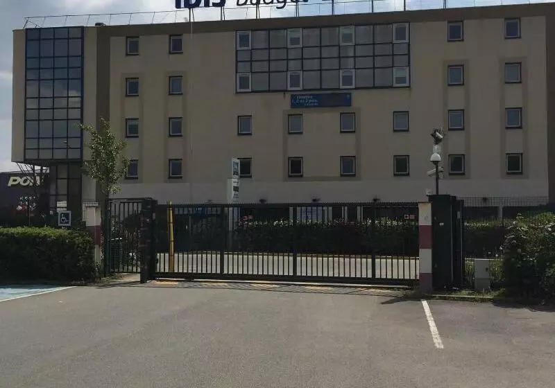 ホテル Ibis Budget Marnelavallée Pontaultcombault