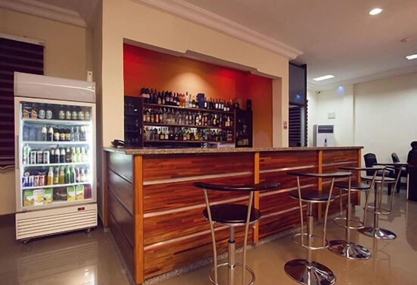 בית מלון כפרי Kingstel