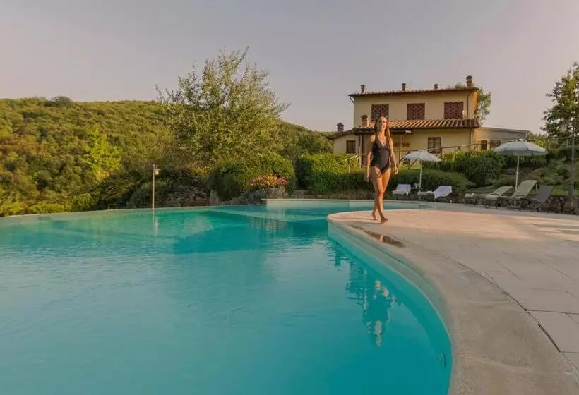 هتل La Grotta Dell'eremita