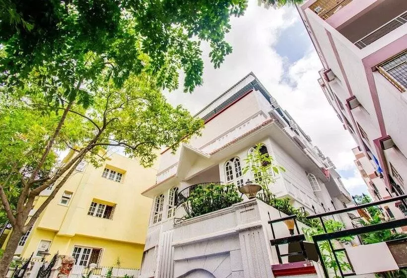 Super Hotel O Resida Elite Service Apartments Near Manipal Hospital