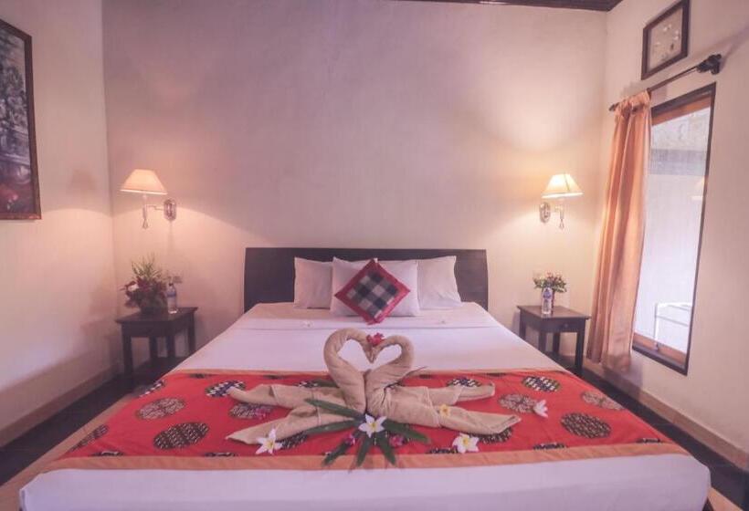 Отель Trijaya Guest House Pemuteran