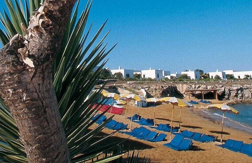 בית מלון כפרי Villaggio Approdo Di Ulisse