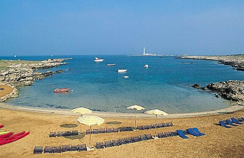 בית מלון כפרי Villaggio Approdo Di Ulisse