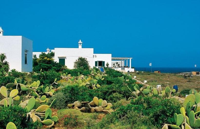 בית מלון כפרי Villaggio Approdo Di Ulisse