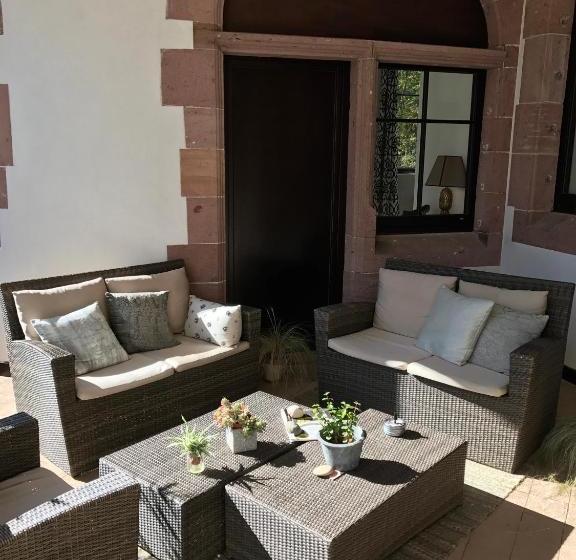 Logis Du Haut Koenigsbourg