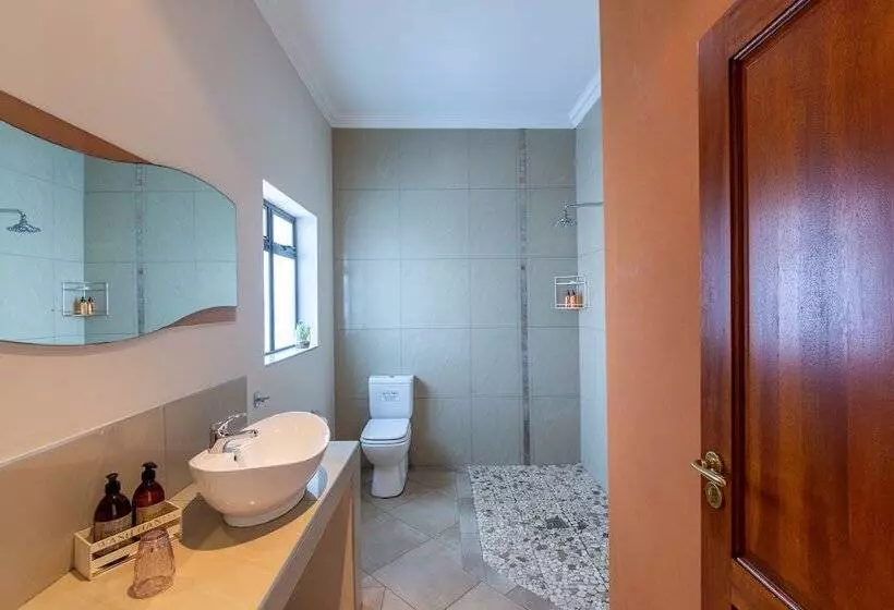 پانسیون Inn Victori