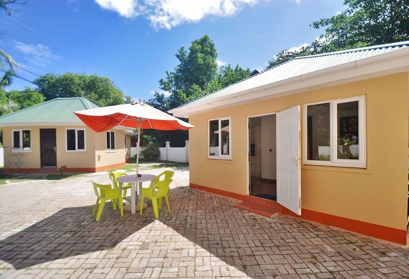 Yasad Luxury Beach Residence