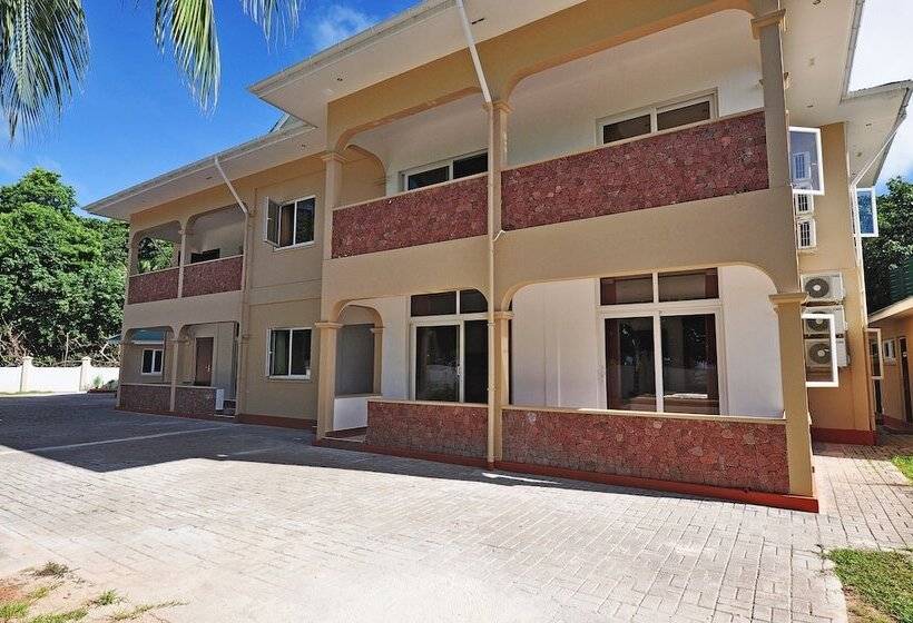 Yasad Luxury Beach Residence