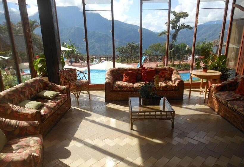 هتل Viejo Molino Coroico