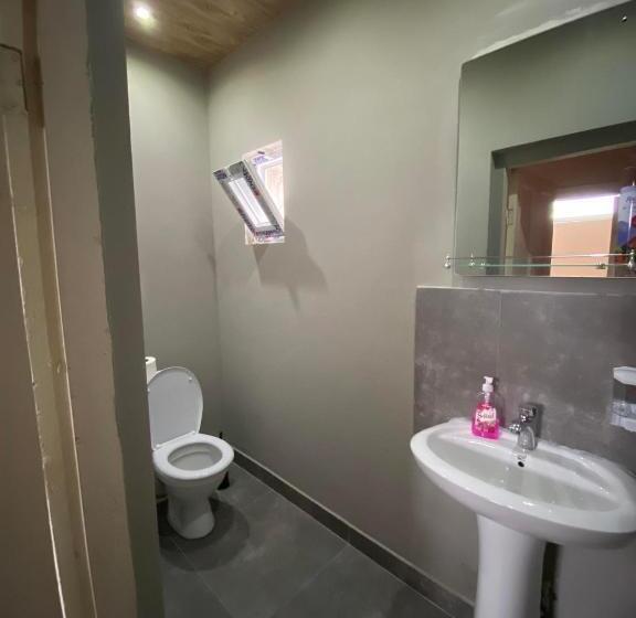 Hostel Golden Fleece