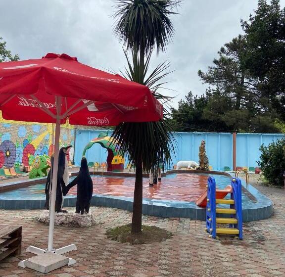 Hostel Golden Fleece