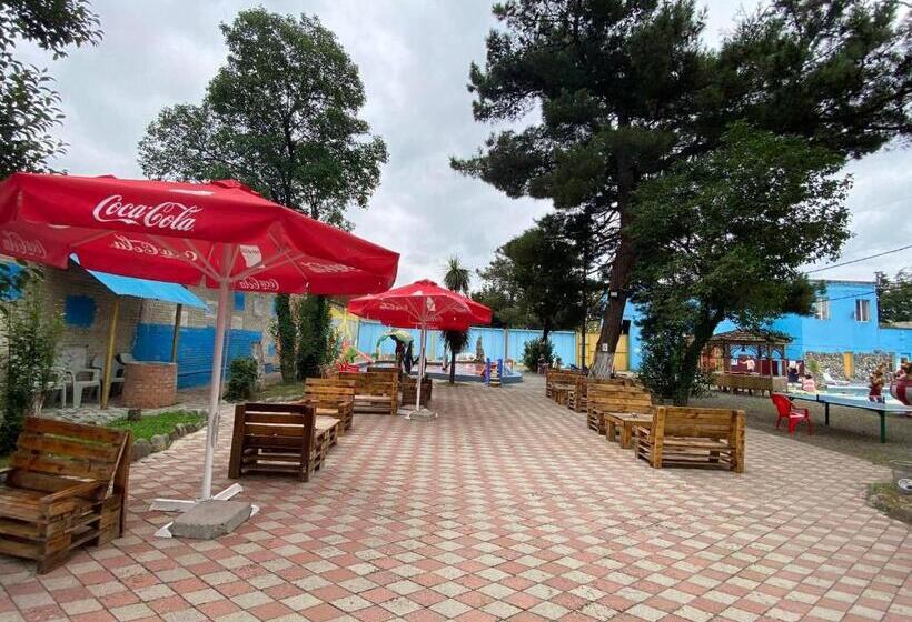 Hostel Golden Fleece