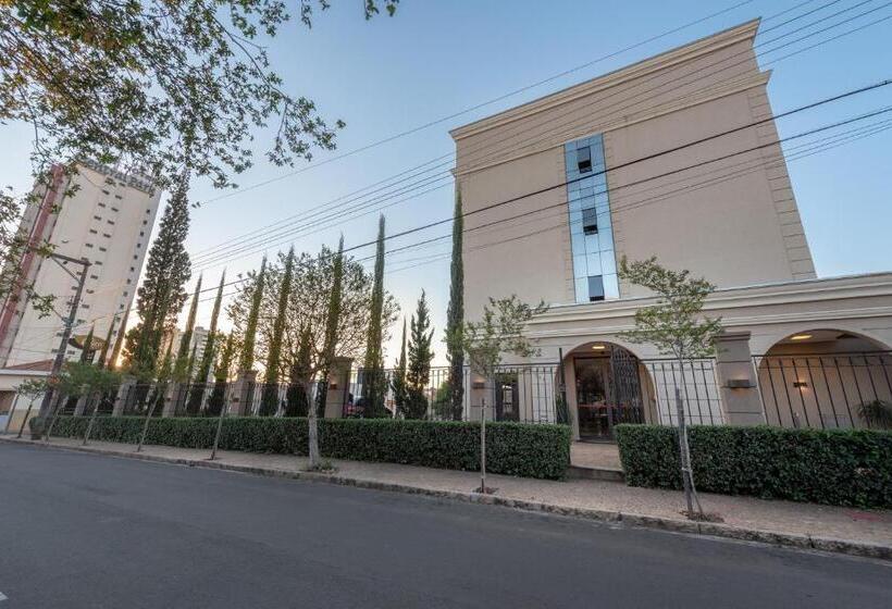 Class Hotel Rio Claro