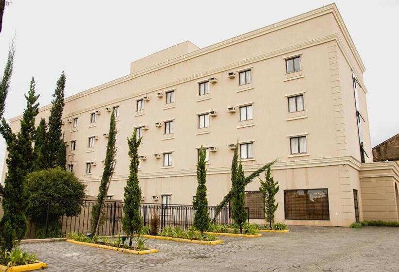 Class Hotel Rio Claro