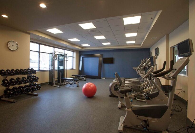 فندق Hampton Inn & Suites Downtown St. Paul