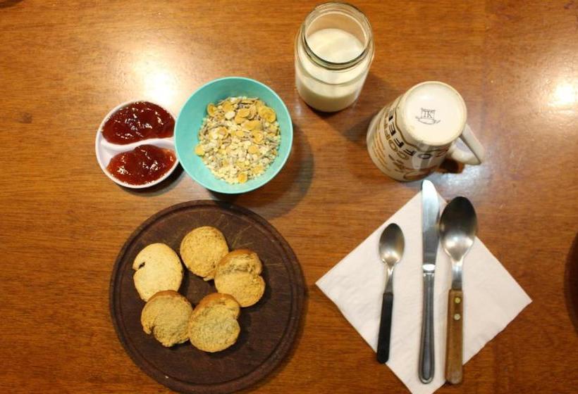 호텔 Hostal Prisamata