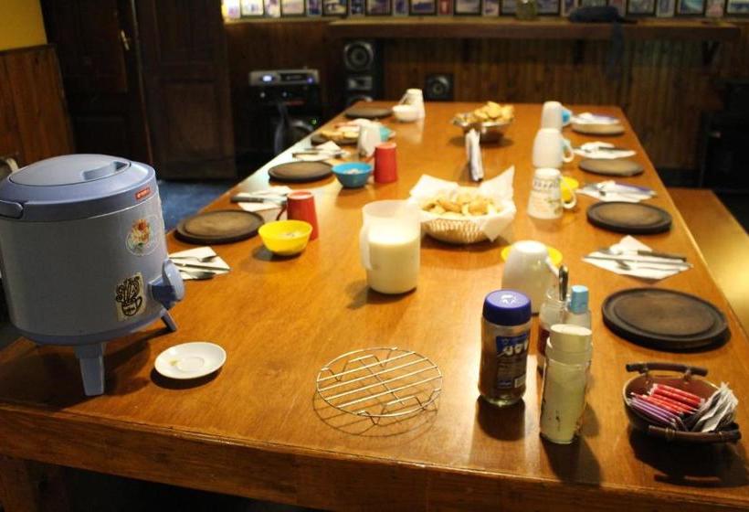 호텔 Hostal Prisamata