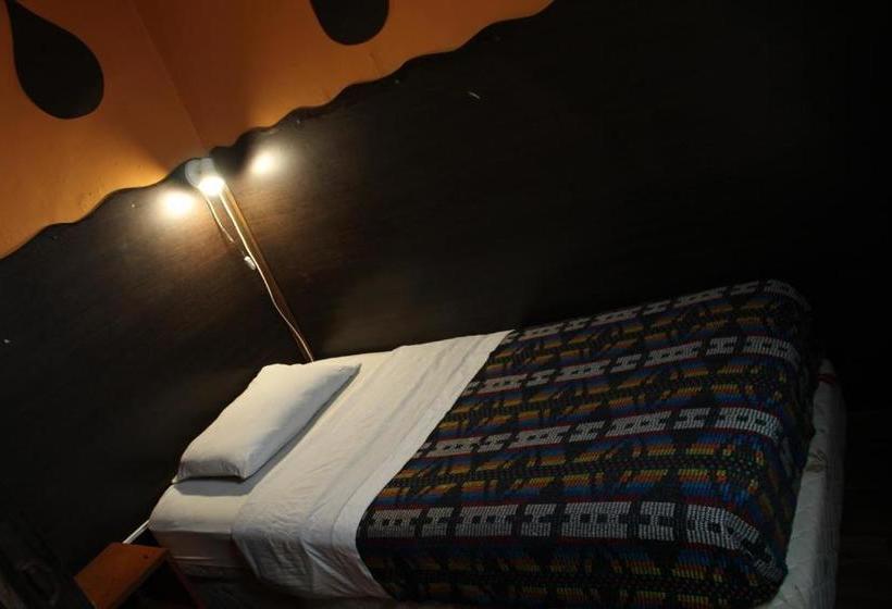 호텔 Hostal Prisamata