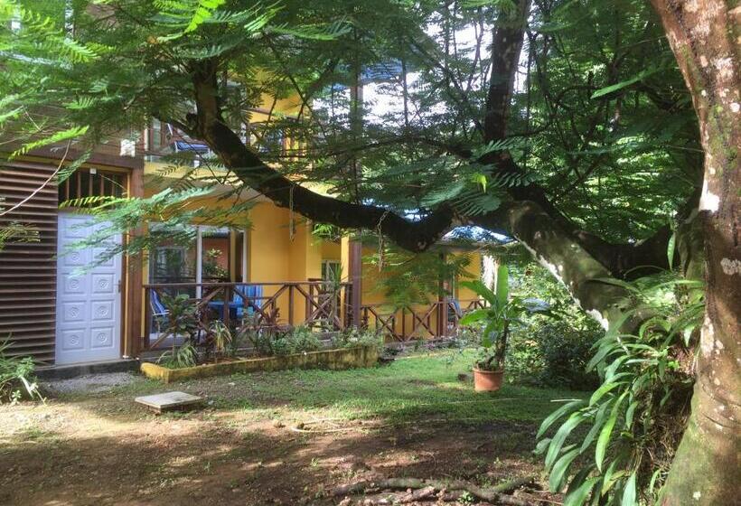 هتل L Ebene Verte