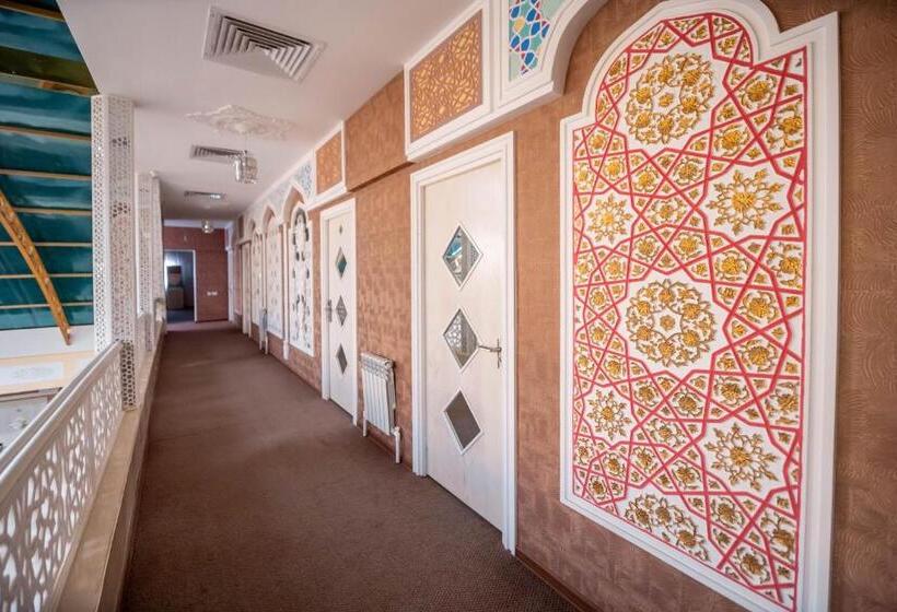 בית מלון כפרי Reikartz Modarixon Bukhara