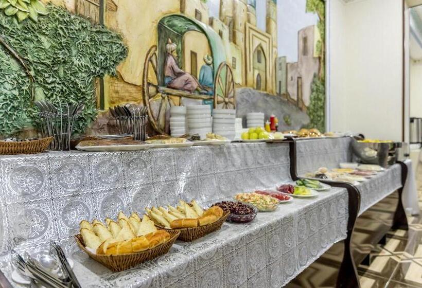 בית מלון כפרי Reikartz Modarixon Bukhara