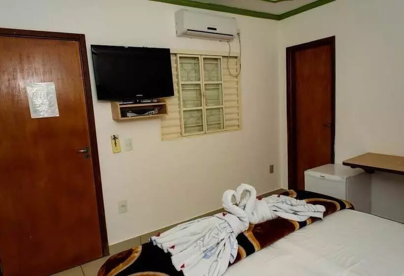 ホテル Querência