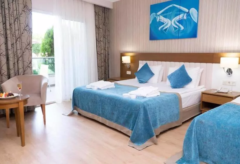 Lomakeskus Adalya Ocean Deluxe